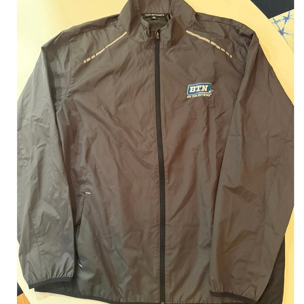 Vintage Logo Big Ten Network BTN Port Authority Windbreaker Jacket Men’s XL